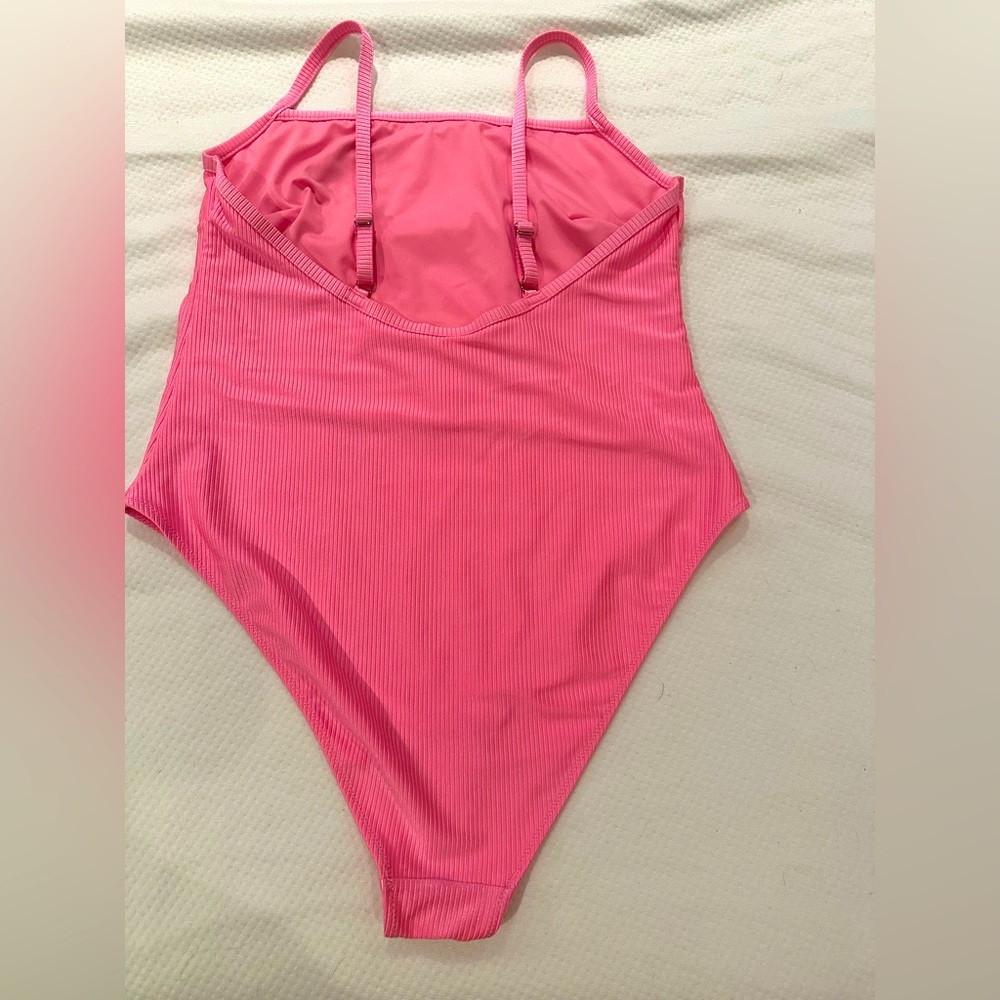 H&M Pink Ribbed One-Piece Bathing Suit - Picture 2 of 3